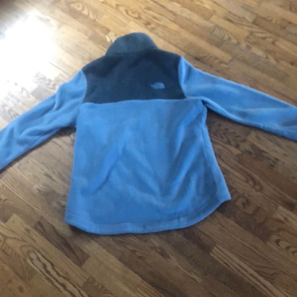 The North Face Tolmiepeak Pullover Fleece Sweater - Picture 10 of 10